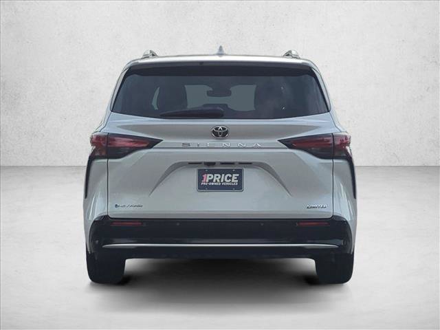Used 2026 Toyota Sienna Limited AWD/4WD image 7