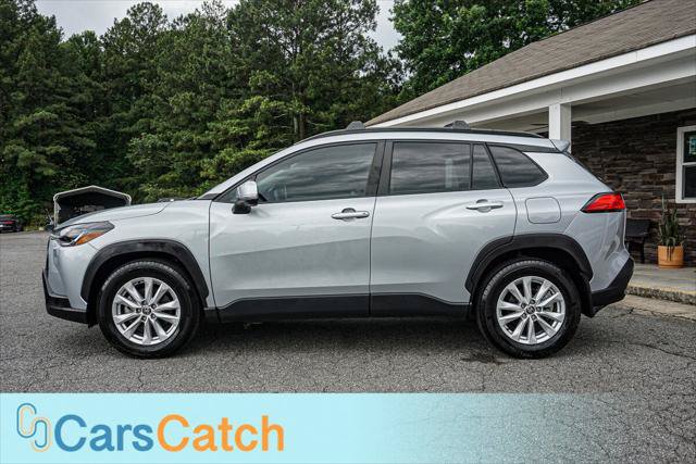 Used 2024 Toyota Corolla Cross LE w/ Moonroof Package FWD image 8