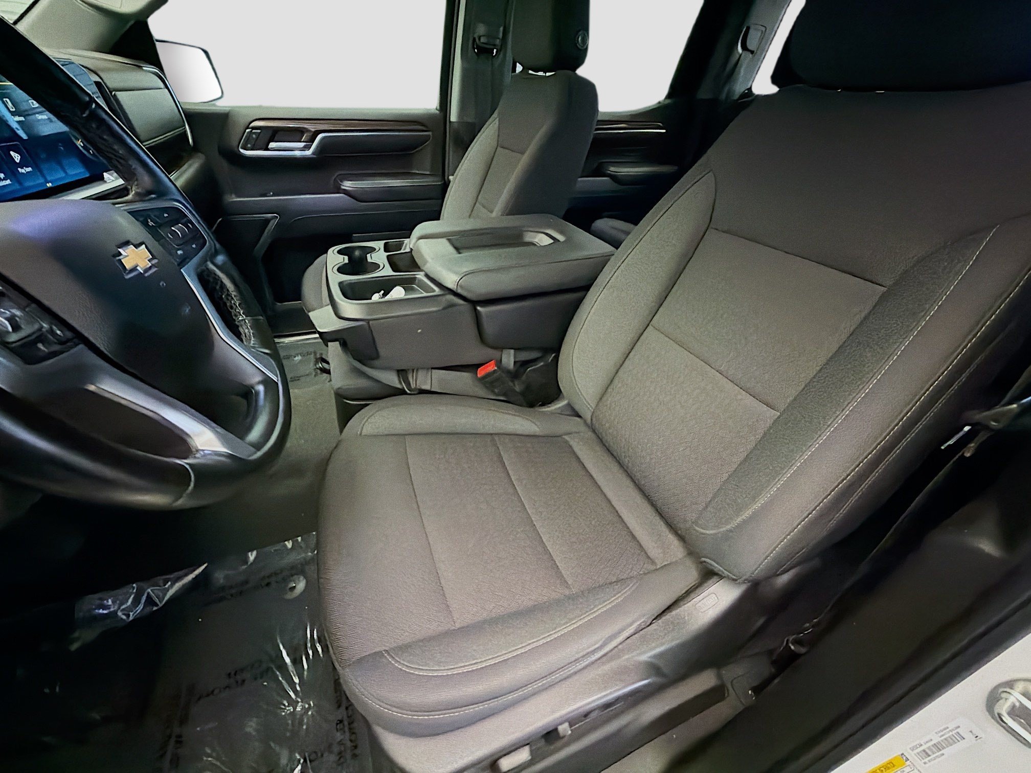 Used 2024 Chevrolet Silverado 1500 LT w/ Protection Package AWD/4WD image 11