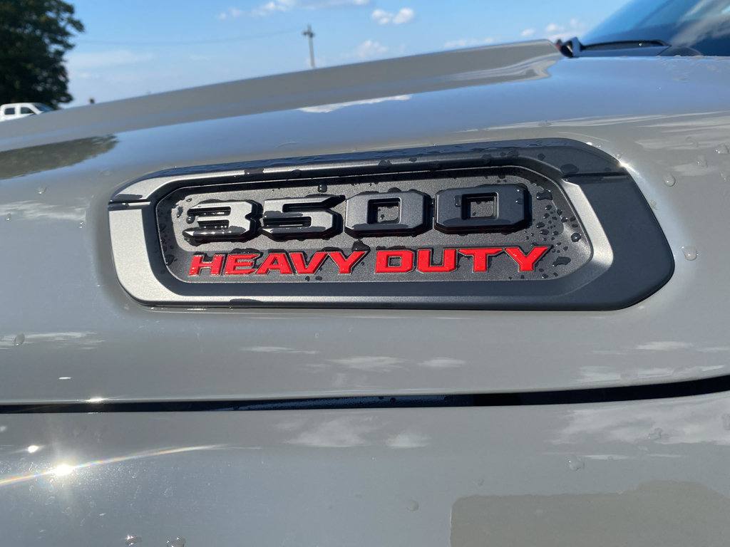 New 2027 RAM 3500 Tradesman AWD/4WD image 10