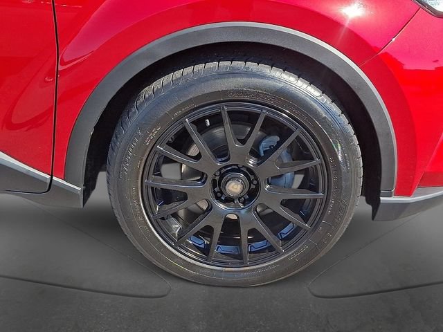 Used 2022 Toyota C-HR XLE FWD image 10