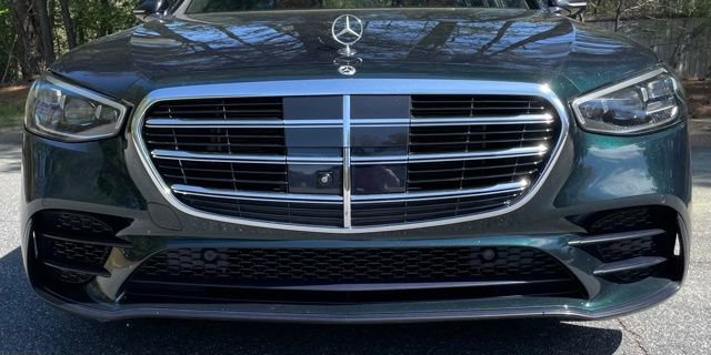 Used 2021 Mercedes-Benz S 580 4MATIC Sedan w/ AMG Line image 11