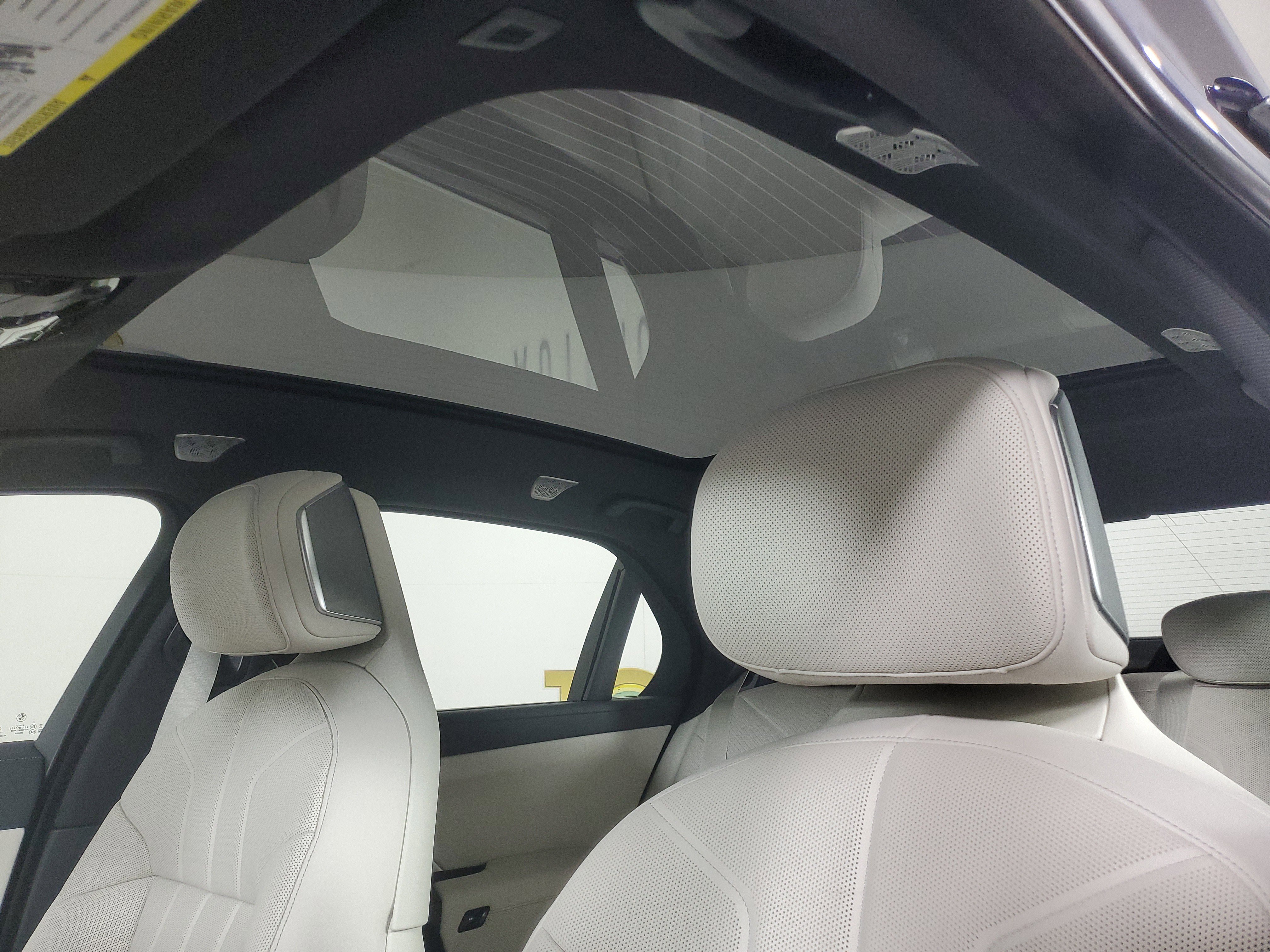 New 2026 BMW 740i xDrive image 20