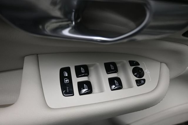 Certified 2023 Volvo XC90 B6 Ultimate w/ Protection Package Premier AWD/4WD image 22