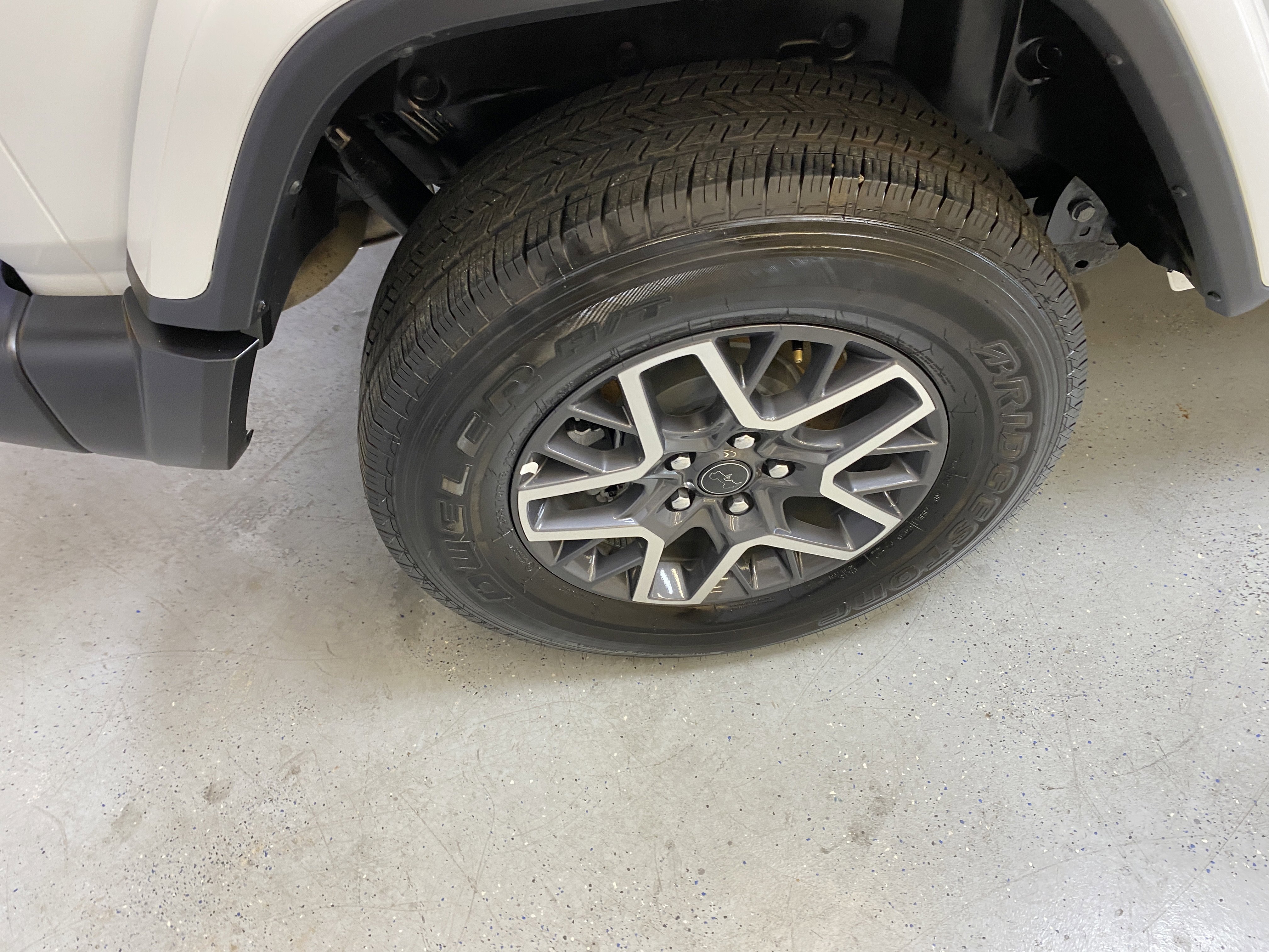 Used 2025 Jeep Wrangler Sahara image 14