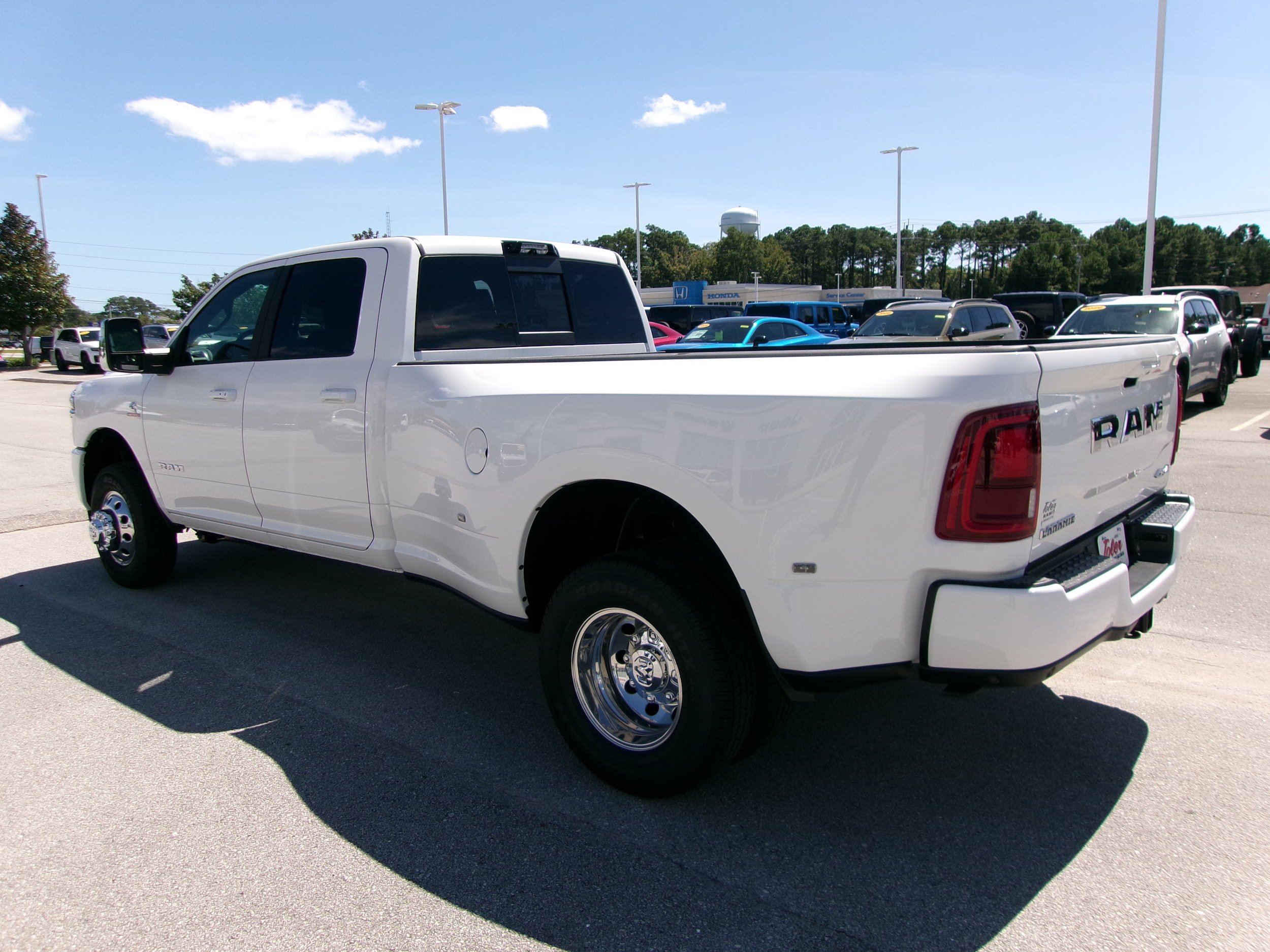 New 2026 RAM 3500 Laramie AWD/4WD image 2