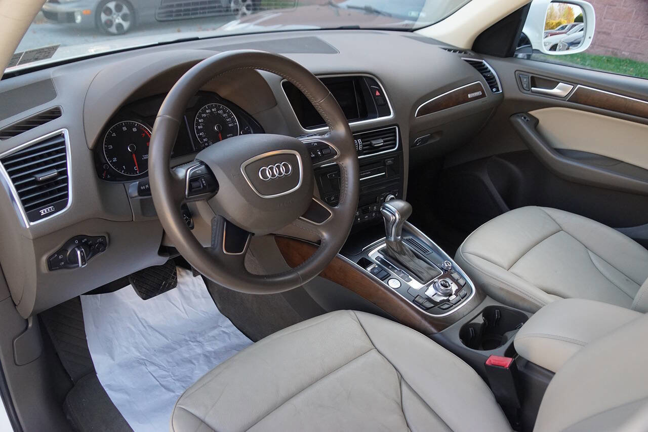 Used 2017 Audi Q5 2.0T Premium image 23