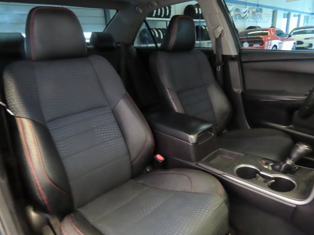 Used 2015 Toyota Camry SE image 7
