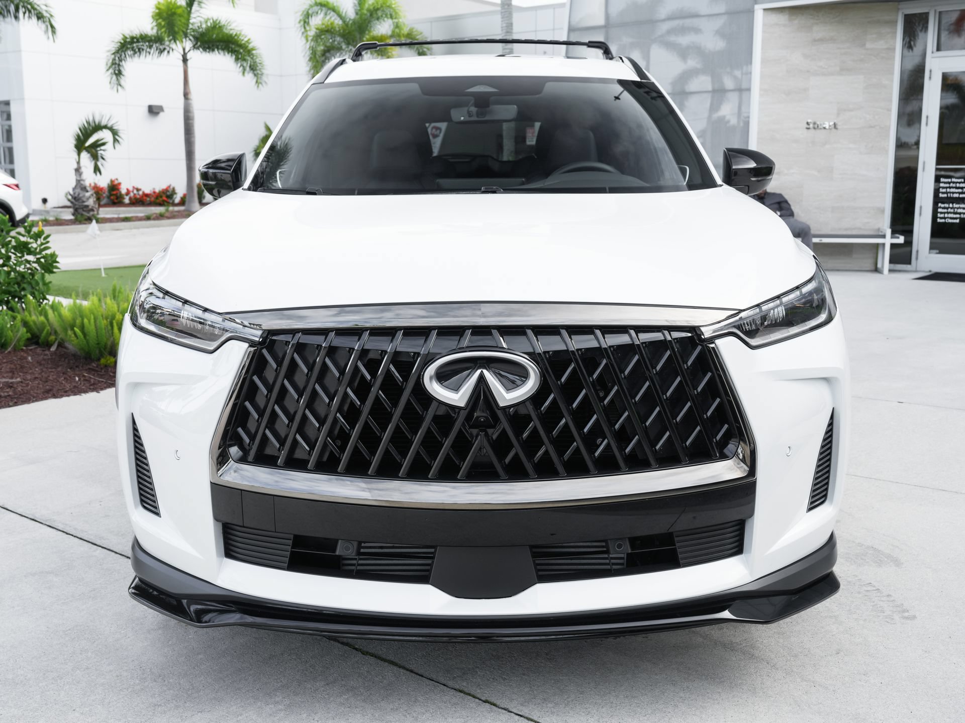 Certified 2026 INFINITI QX60 Sport w/ Dark Cargo Package AWD/4WD image 5