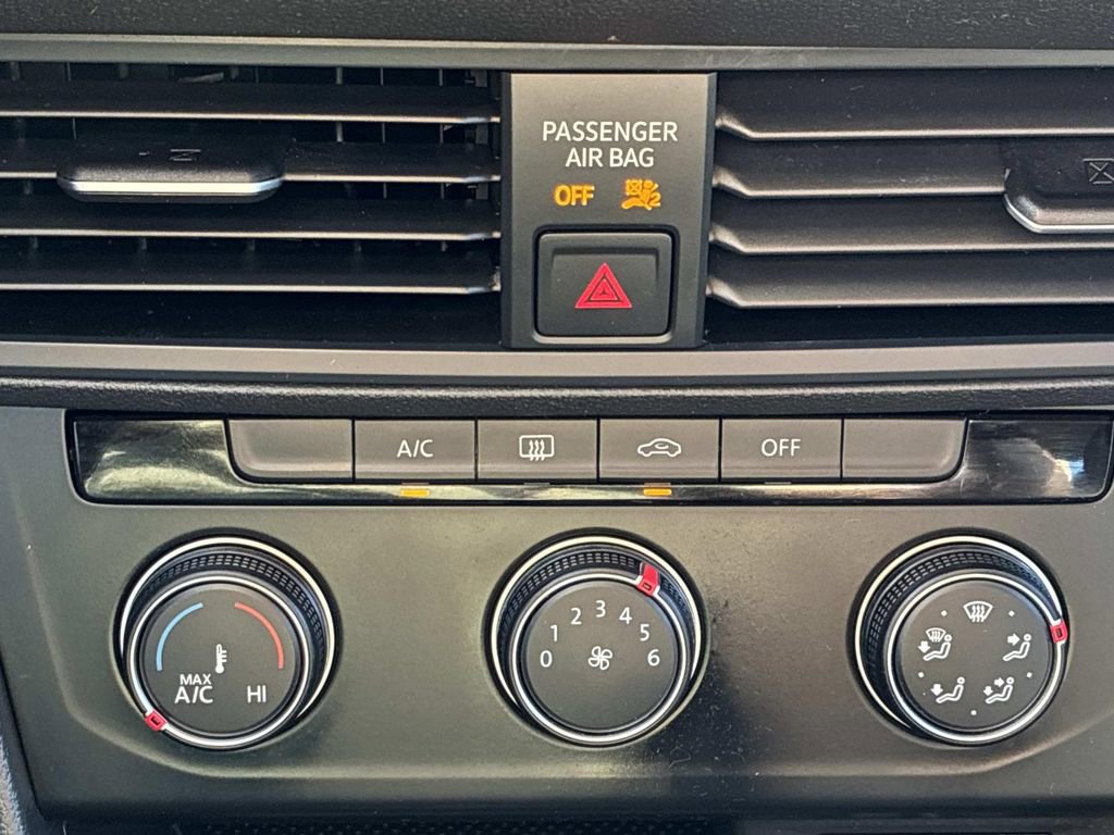 Used 2021 Volkswagen Jetta S w/ Driver Assistance Package image 28