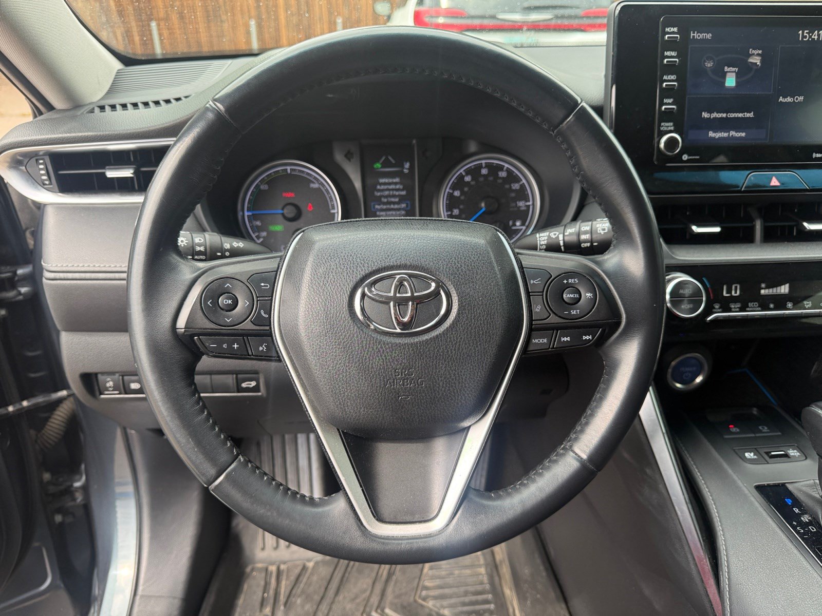 Used 2022 Toyota Venza LE AWD/4WD image 9