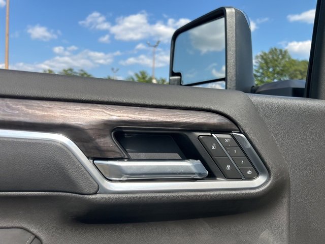 New 2026 Chevrolet Silverado 2500 LTZ image 12