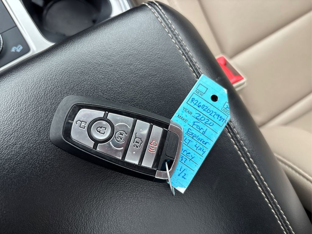 Used 2020 Ford Explorer XLT w/ Equipment Group 202A image 41