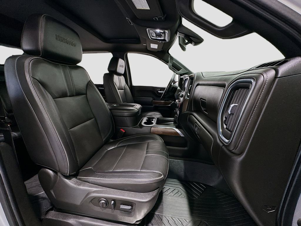 Used 2022 Chevrolet Silverado 3500 High Country w/ Safety Package II image 30