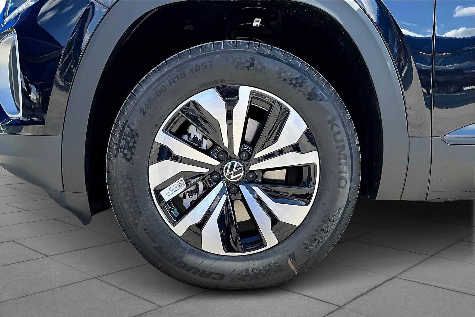 New 2026 Volkswagen Atlas SE image 11