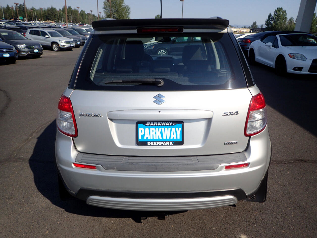 Used 2008 Suzuki SX4 AWD Hatchback w/ Touring Pkg image 4