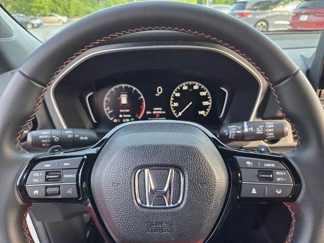 Used 2025 Honda Pilot Sport image 29
