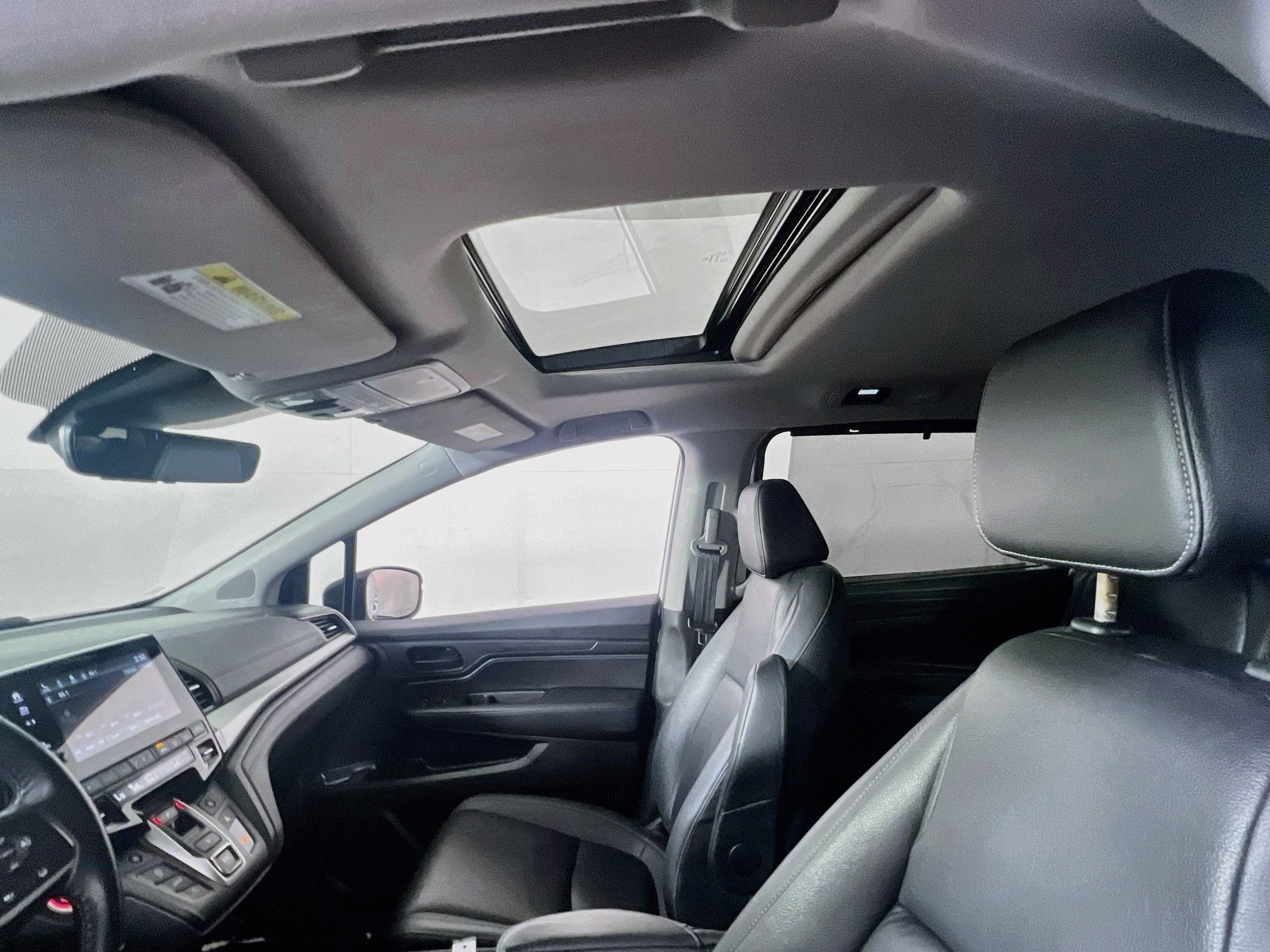 Used 2023 Honda Odyssey EX-L image 21