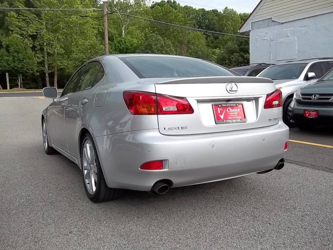 Used 2006 Lexus IS 350 RWD image 2