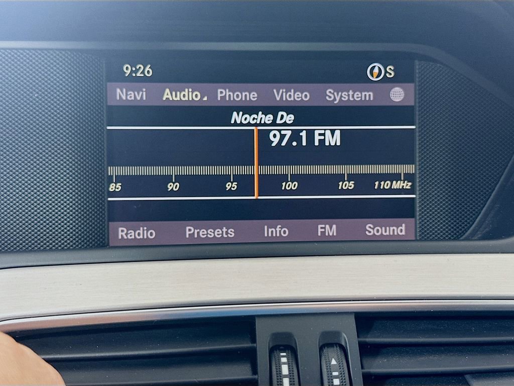 Used 2012 Mercedes-Benz C 250 Sedan image 14