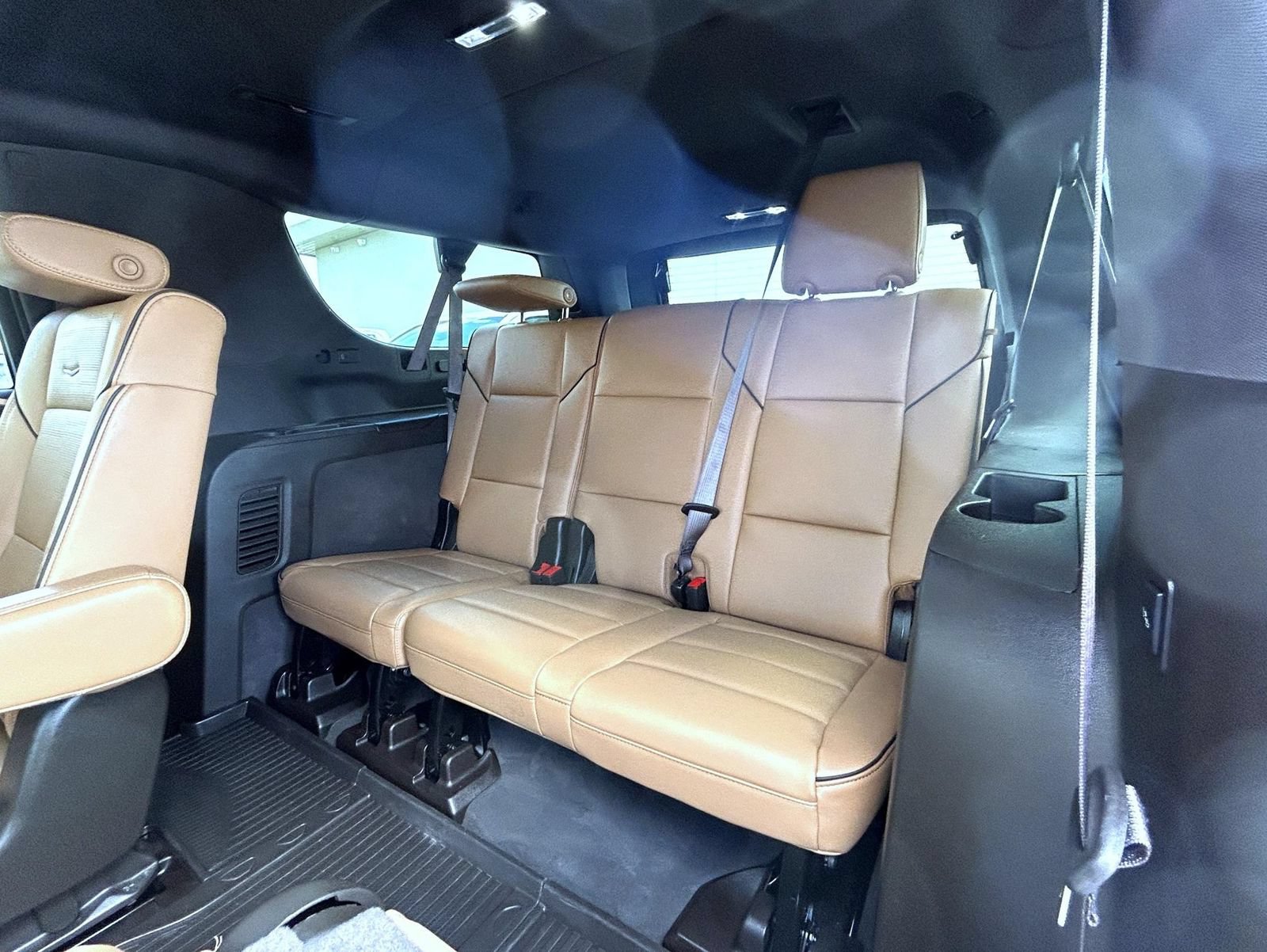 Certified 2025 Cadillac Escalade ESV Premium Luxury w/ Touring Package AWD/4WD image 20