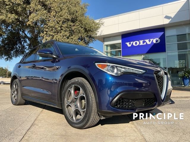 Used 2018 Alfa Romeo Stelvio Sport w/ Quick Order Package 22J Sport