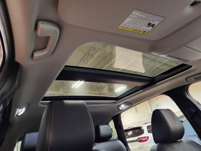 Certified 2025 MAZDA CX-70 Plug-In Hybrid w/ Premium Pkg image 33