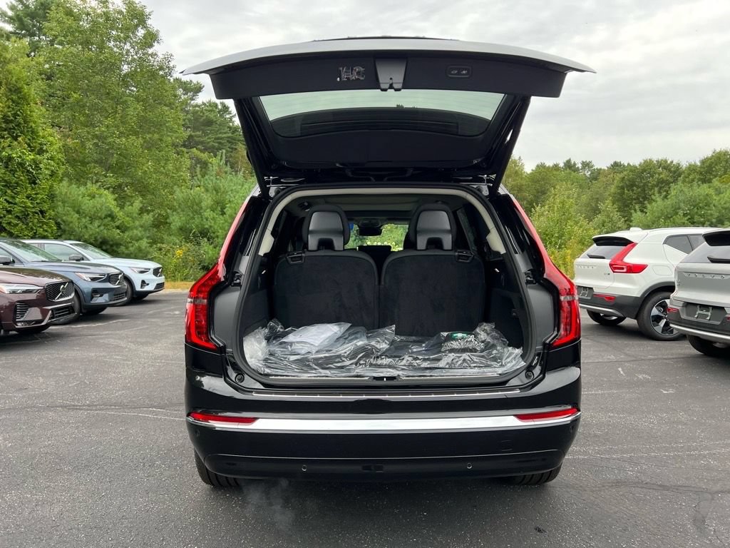 New 2026 Volvo XC90 B6 Plus w/ Protection Package Premier AWD/4WD image 29