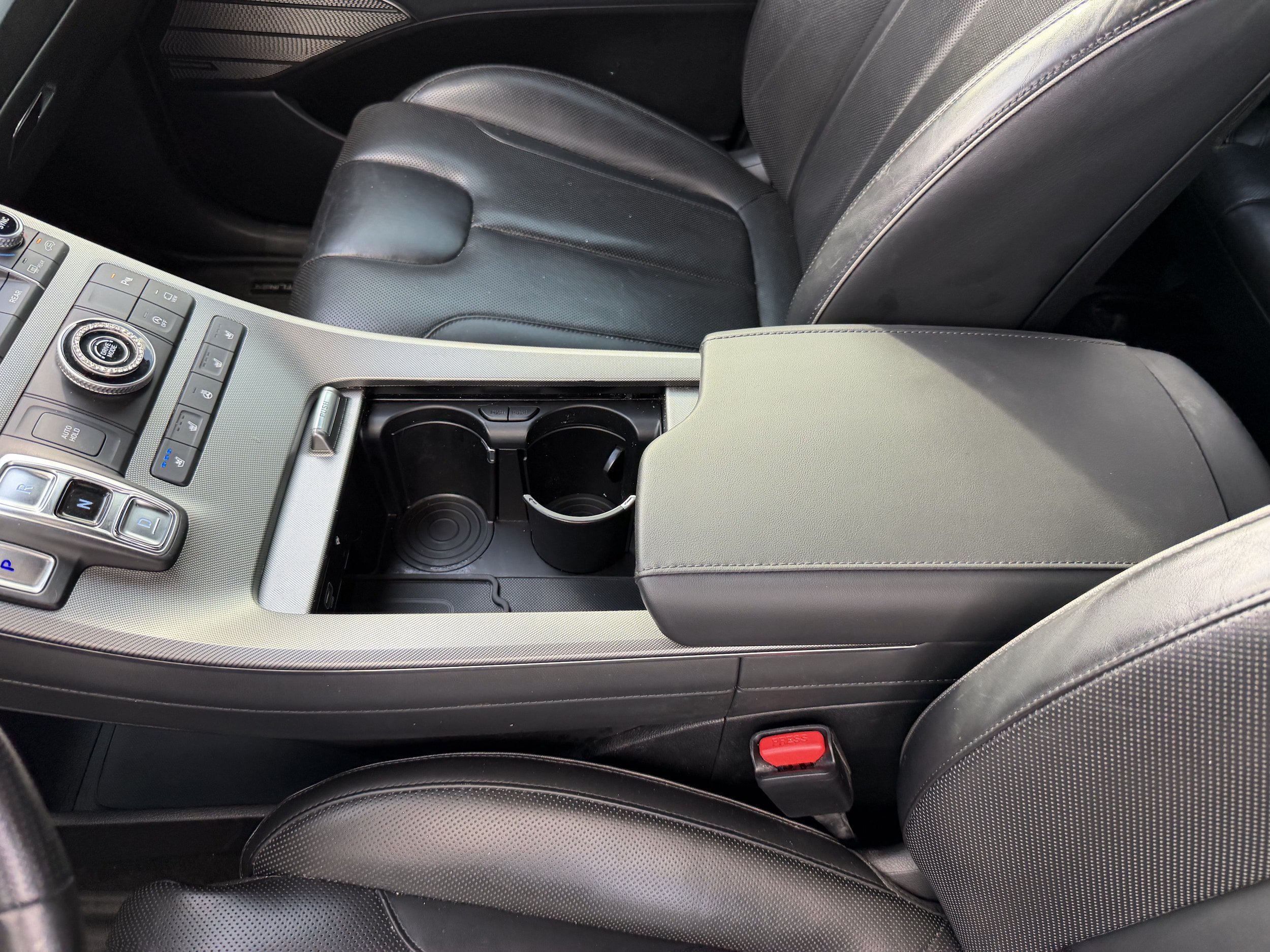 Used 2022 Hyundai Palisade Calligraphy FWD image 19
