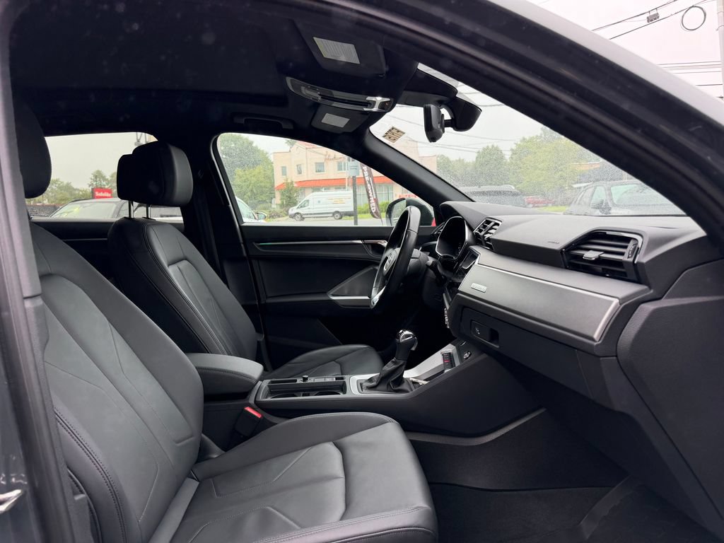 Used 2024 Audi Q3 2.0T Premium Plus AWD/4WD image 17
