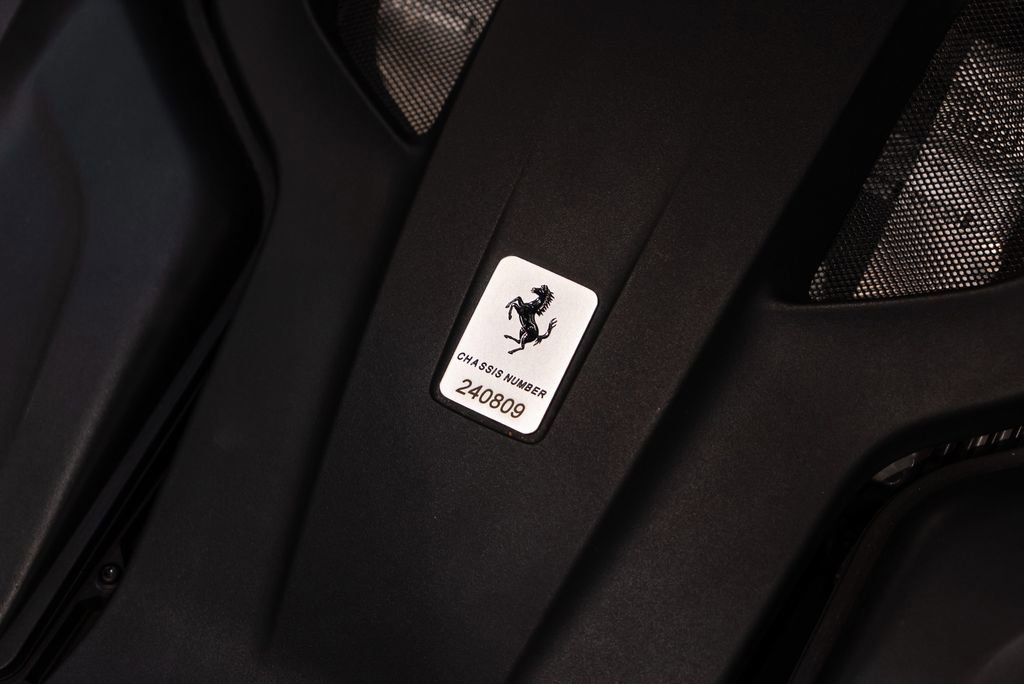 Used 2019 Ferrari GTC4Lusso AWD/4WD image 28