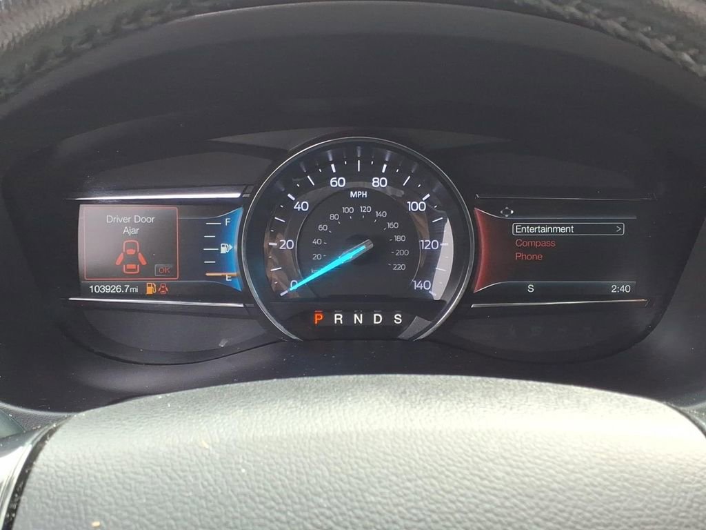 Used 2018 Ford Explorer XLT w/ Equipment Group 202A image 16