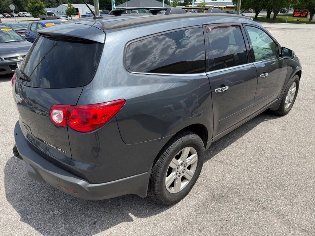 Used 2011 Chevrolet Traverse LT w/ Personal Connectivity Package AWD/4WD image 6