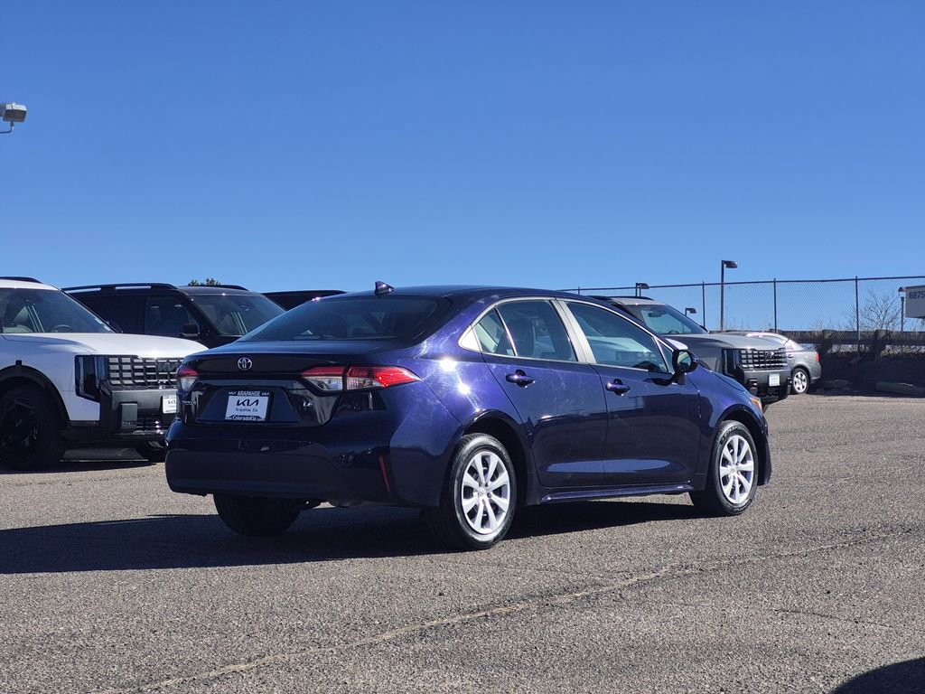 Used 2024 Toyota Corolla LE image 5