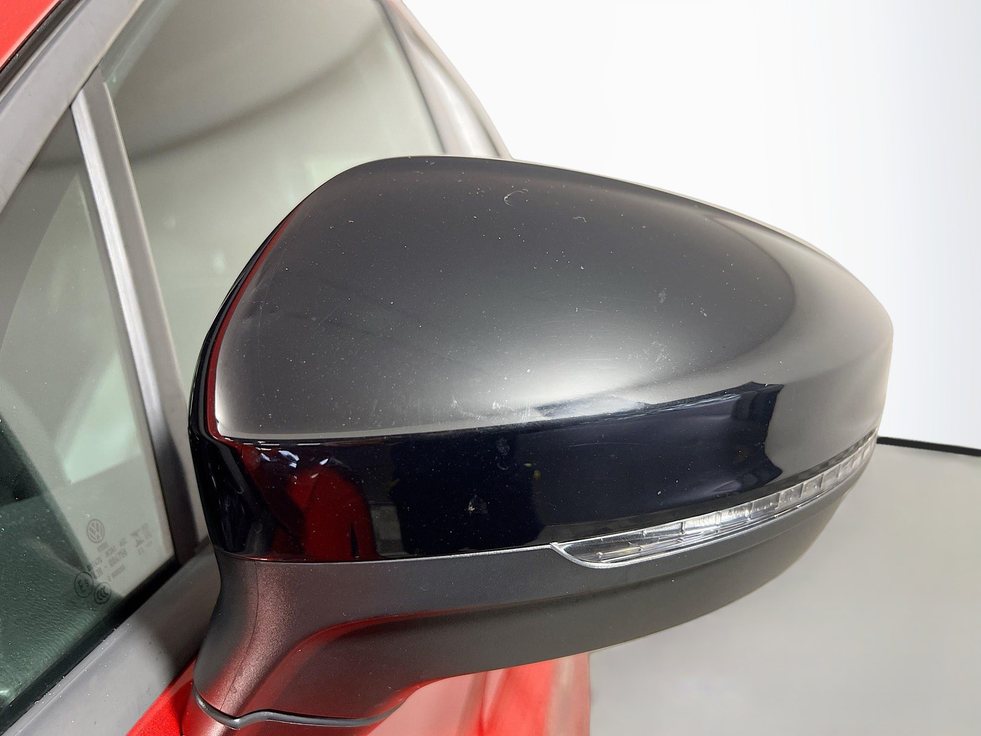 Used 2024 Volkswagen Tiguan SE R-Line FWD image 13