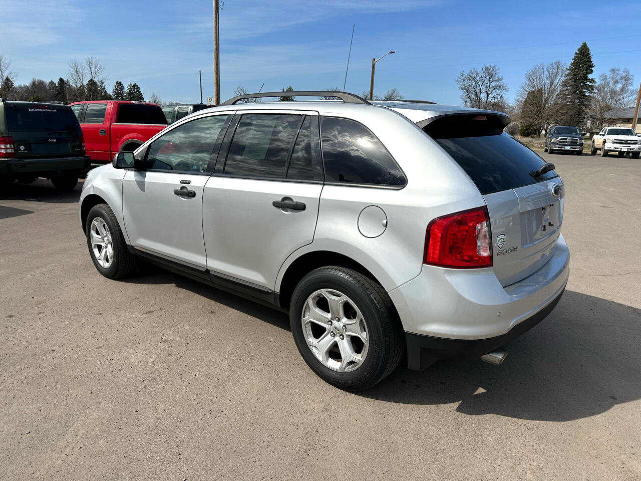 Used 2014 Ford Edge SE w/ Equipment Group 101A image 8