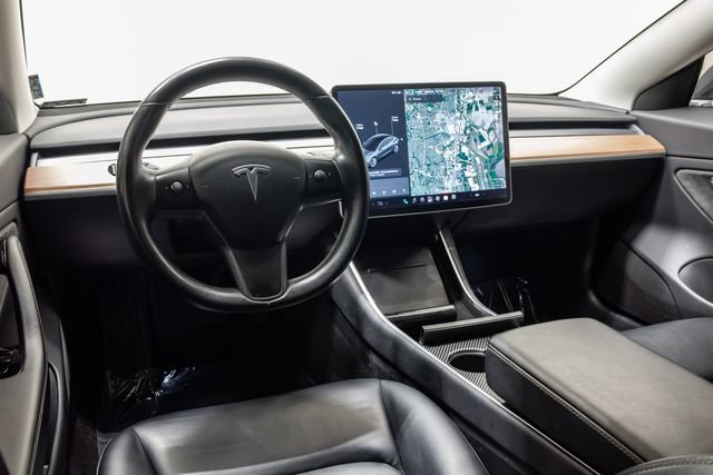 Used 2018 Tesla Model 3 Long Range RWD image 7