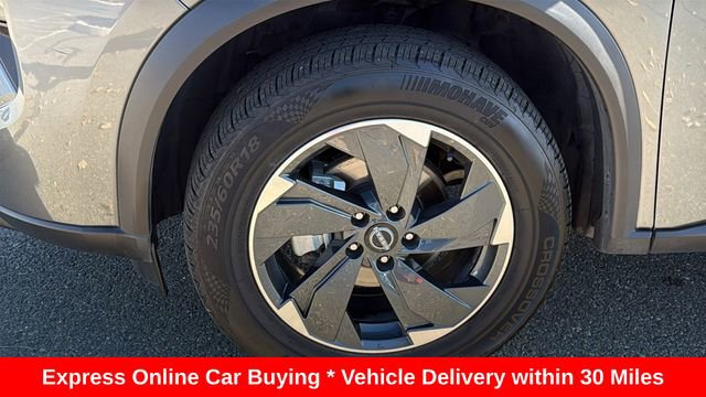 Certified 2024 Nissan Rogue SV image 9