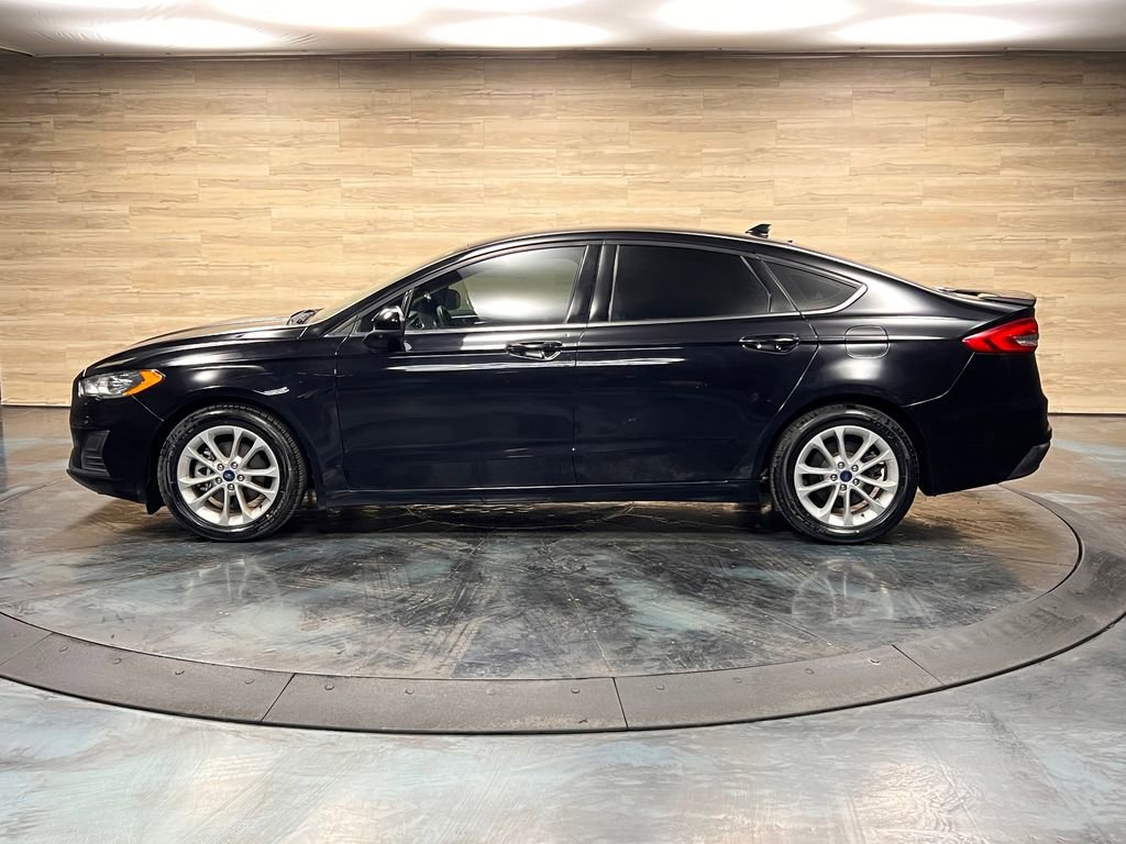 Used 2020 Ford Fusion SE image 19