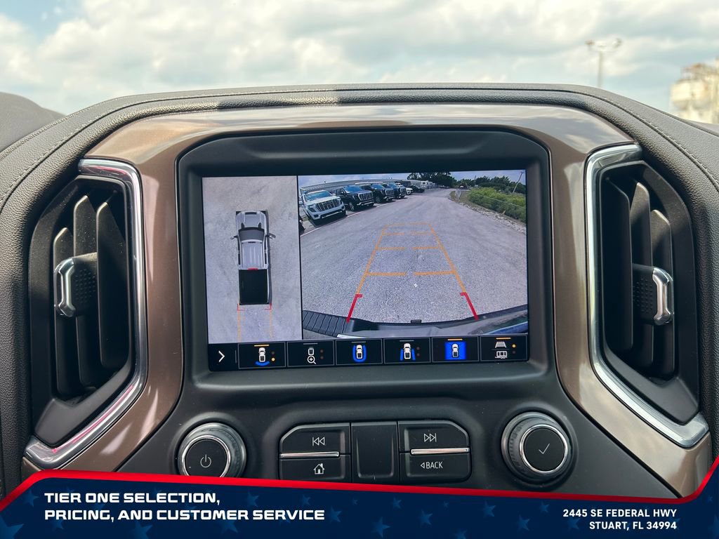 Used 2022 Chevrolet Silverado 2500 High Country w/ Technology Package AWD/4WD image 25