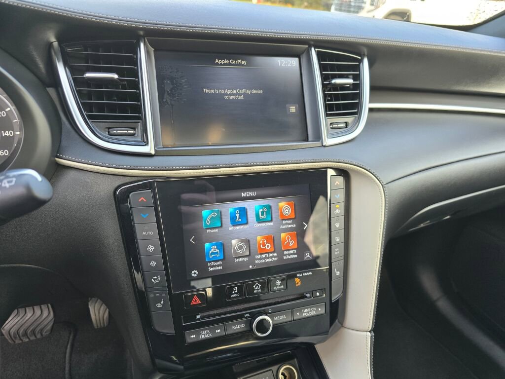 Used 2024 INFINITI QX55 Luxe image 27