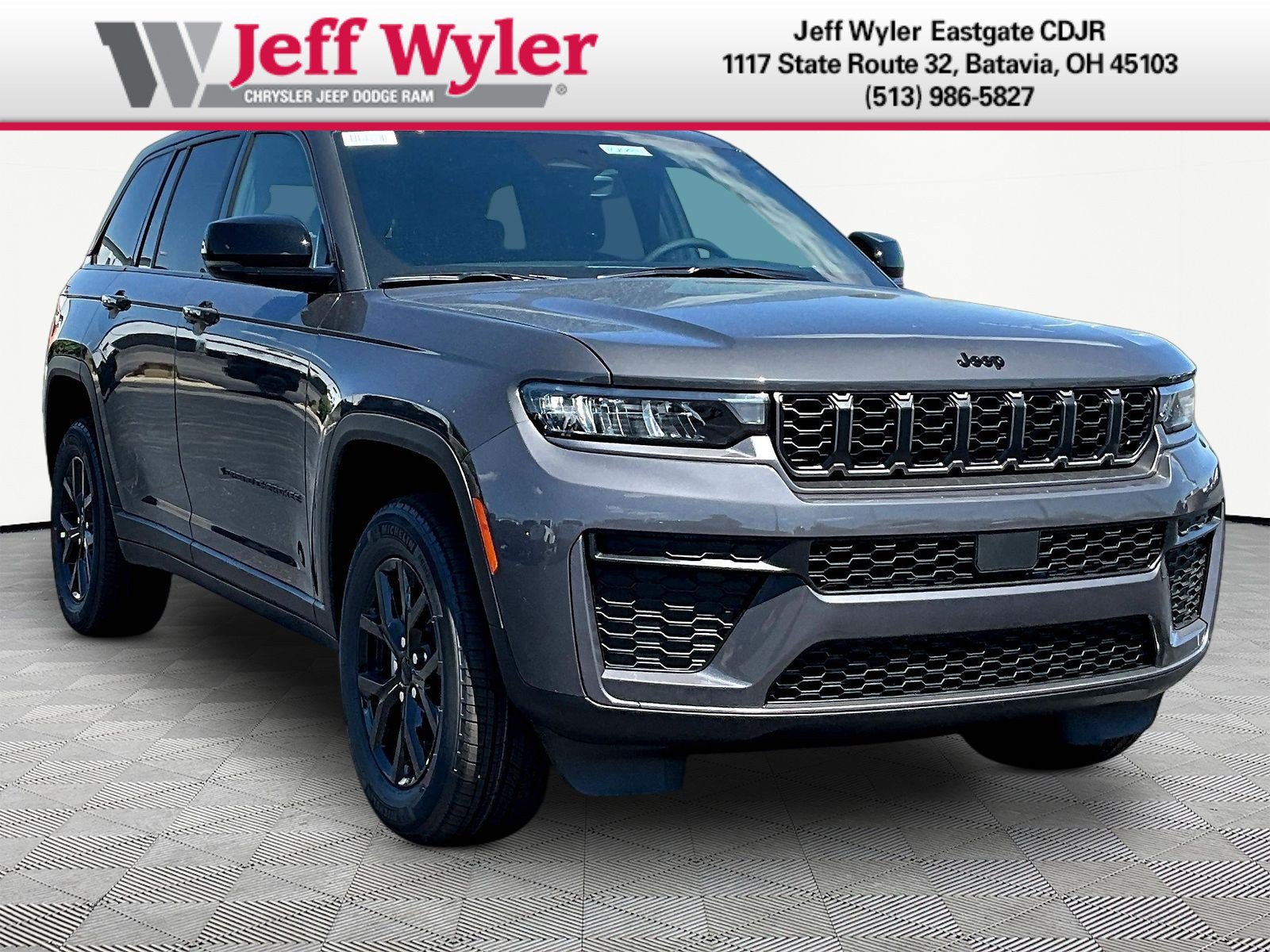 New 2026 Jeep Grand Cherokee Altitude AWD/4WD image 3