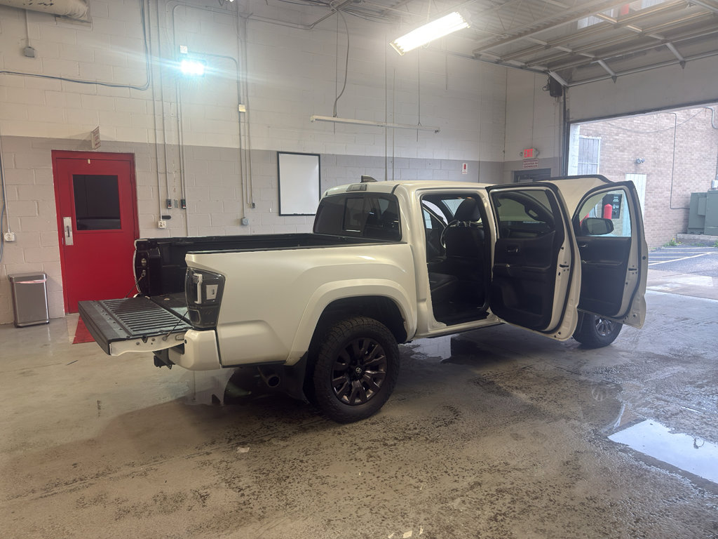 Used 2021 Toyota Tacoma Limited w/ Nightshade Package AWD/4WD image 13