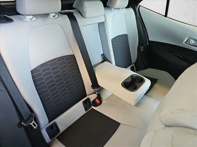 Used 2021 Toyota Corolla SE w/ SE Preferred Package FWD image 22