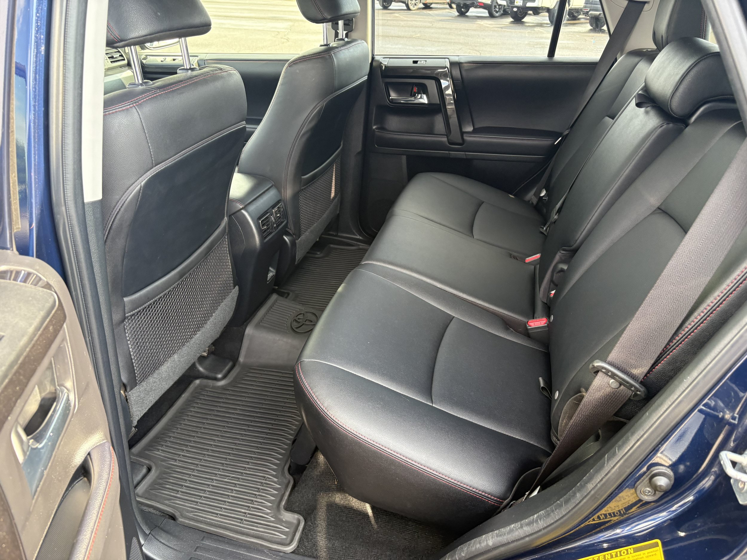 Used 2023 Toyota 4Runner TRD Off-Road Premium w/ Off Road Premium Plus Package AWD/4WD image 7