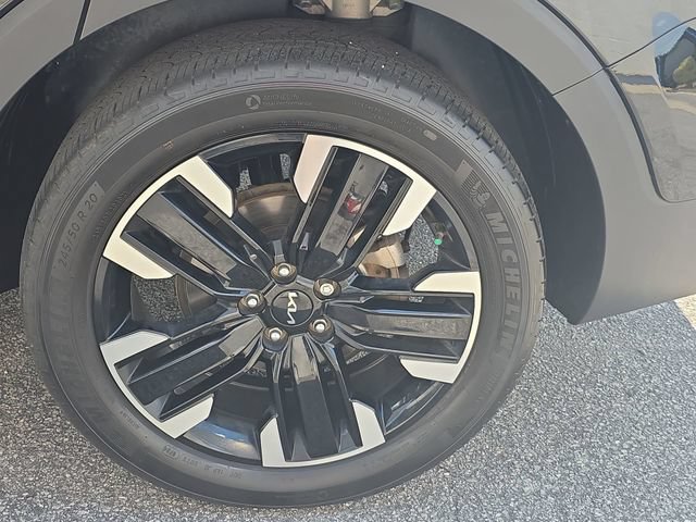 Used 2024 Kia Telluride SX Prestige w/ Towing Package AWD/4WD image 36
