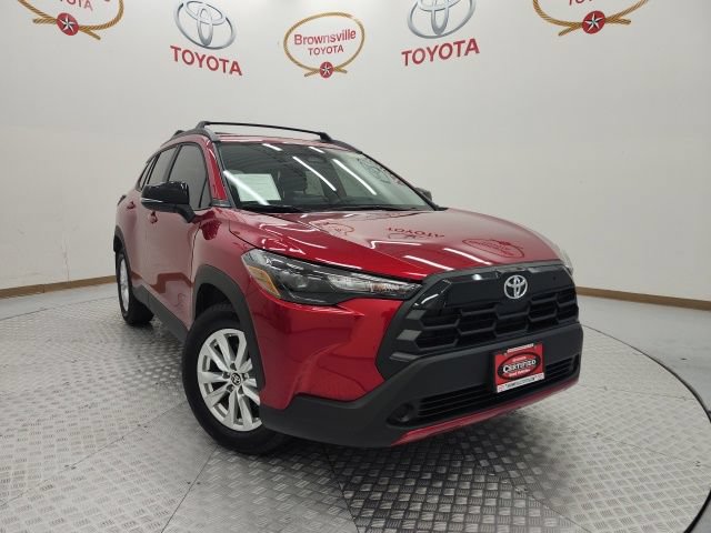 Certified 2026 Toyota Corolla Cross LE FWD video 1