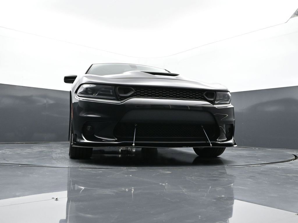 Used 2022 Dodge Charger R/T w/ Blacktop Package RWD image 25