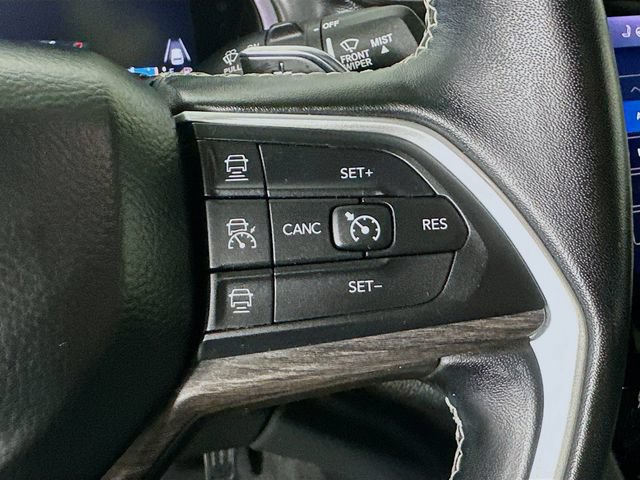 Used 2022 Jeep Grand Cherokee L Limited AWD/4WD image 14