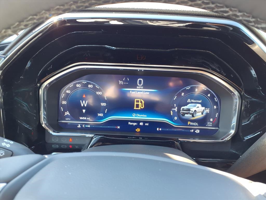 Used 2024 Chevrolet Silverado 1500 LT Trail Boss w/ Protection Package image 11